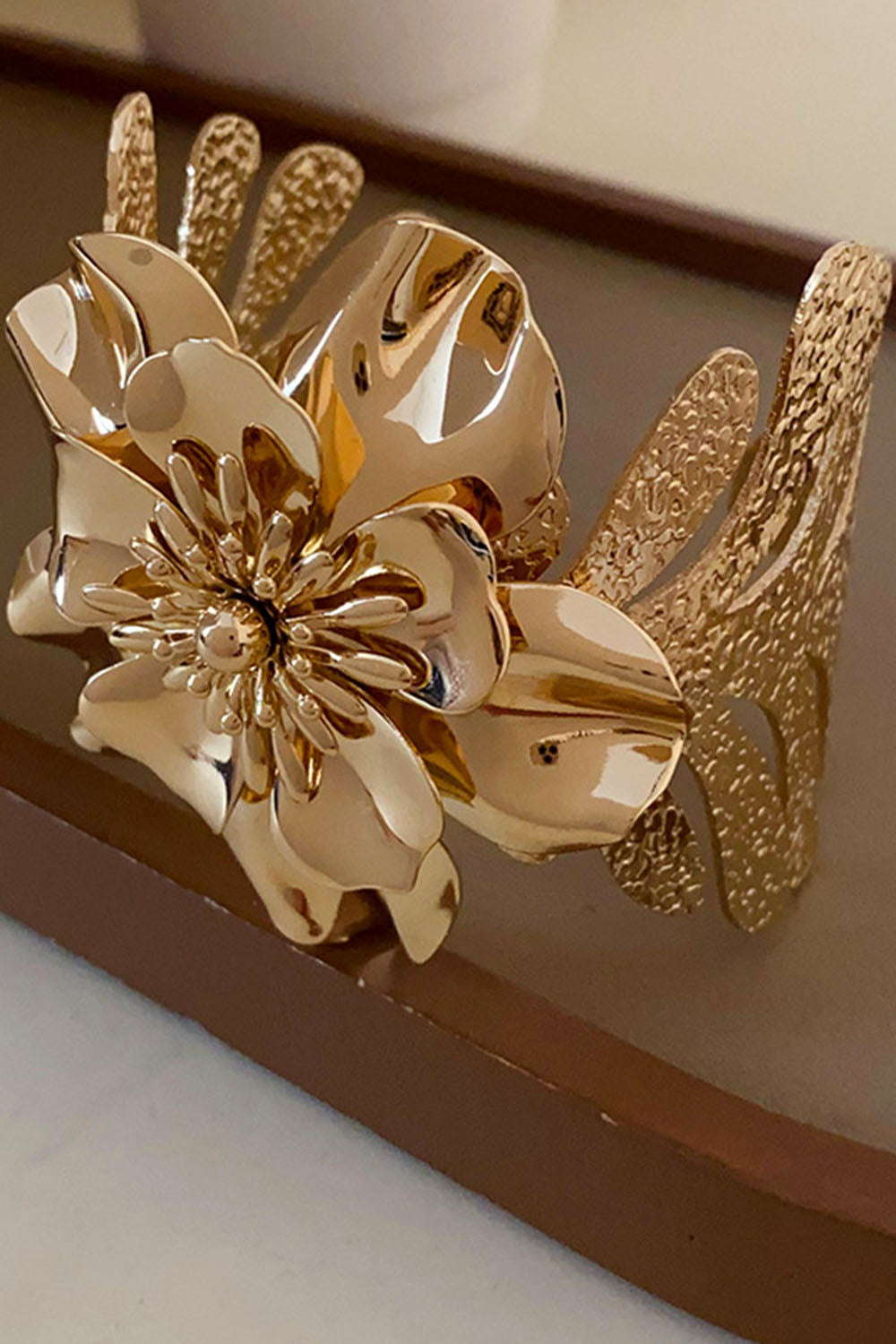Hollow Out Flower Leaves Alloy Cuff Bracelet Gold
